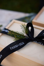 Load image into Gallery viewer, Special Edition Gift Box