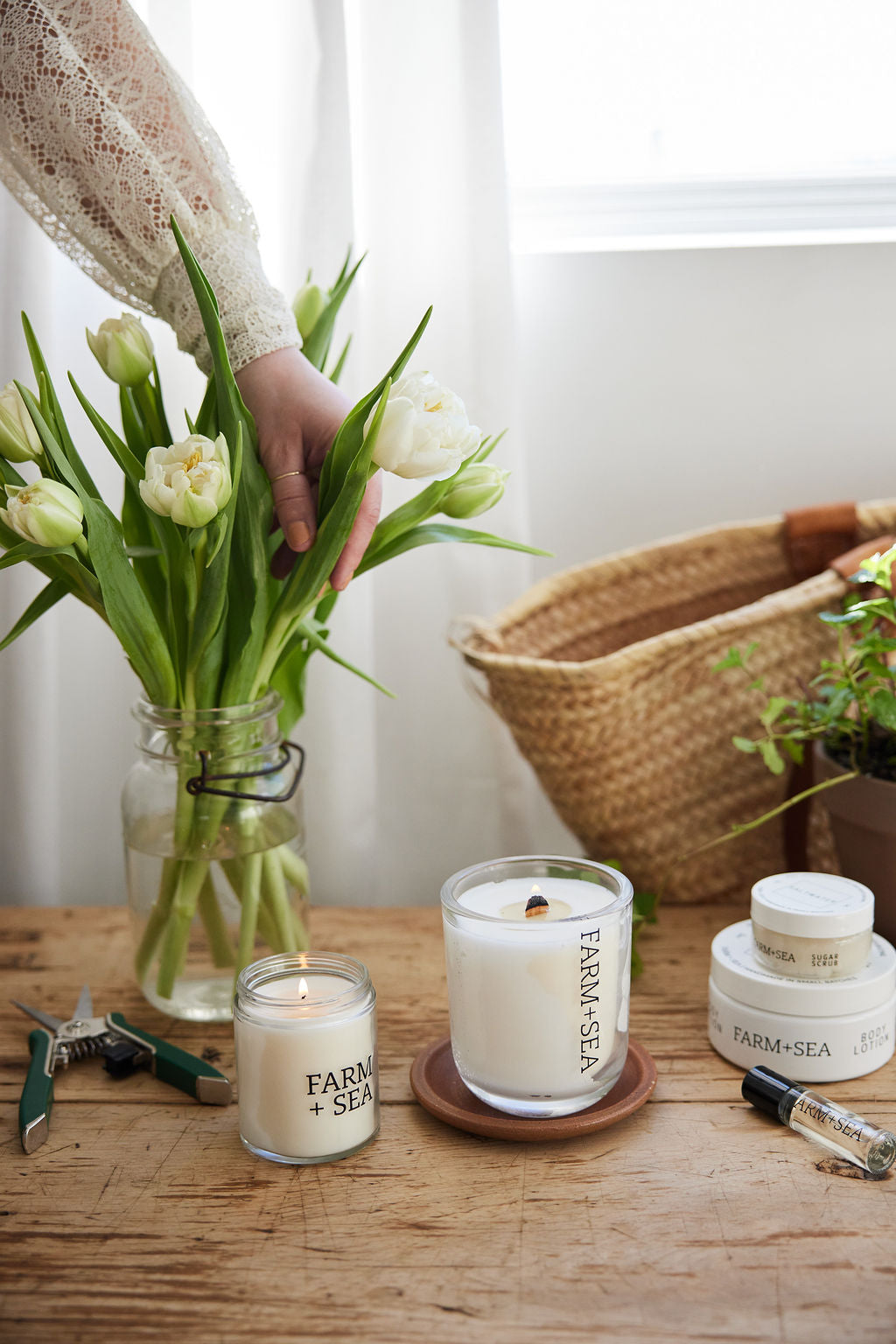Farm + Sea Wood Wick Tumbler Jar Candle - Eucalyptus + Mint