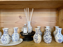 Load image into Gallery viewer, Special Edition: Bud Vase and Salt Air Reed Diffuser Set
